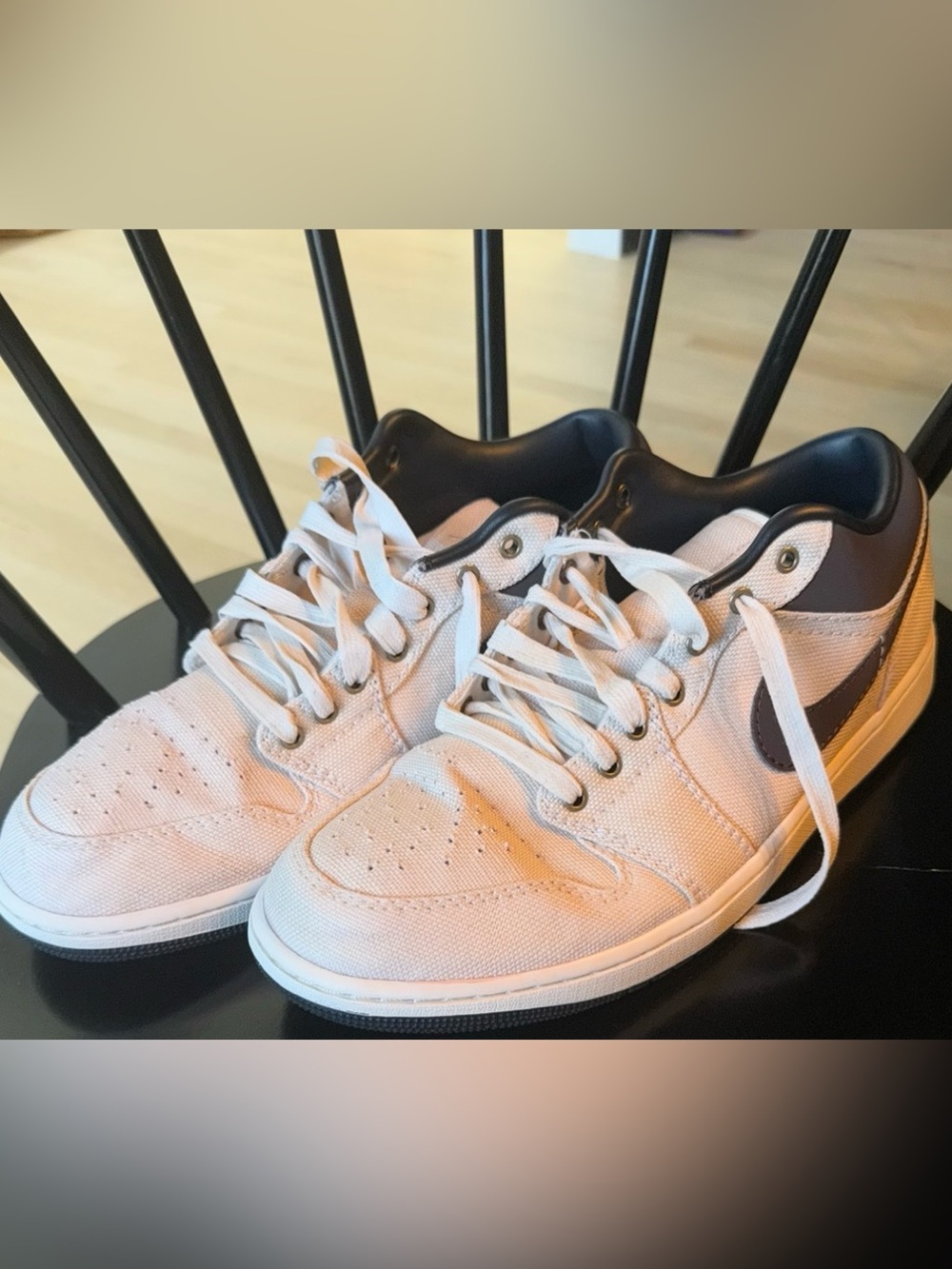 Air Jordan 1 Low Premiums - Men's Low-Top Sneakers Tan with Brown Accents